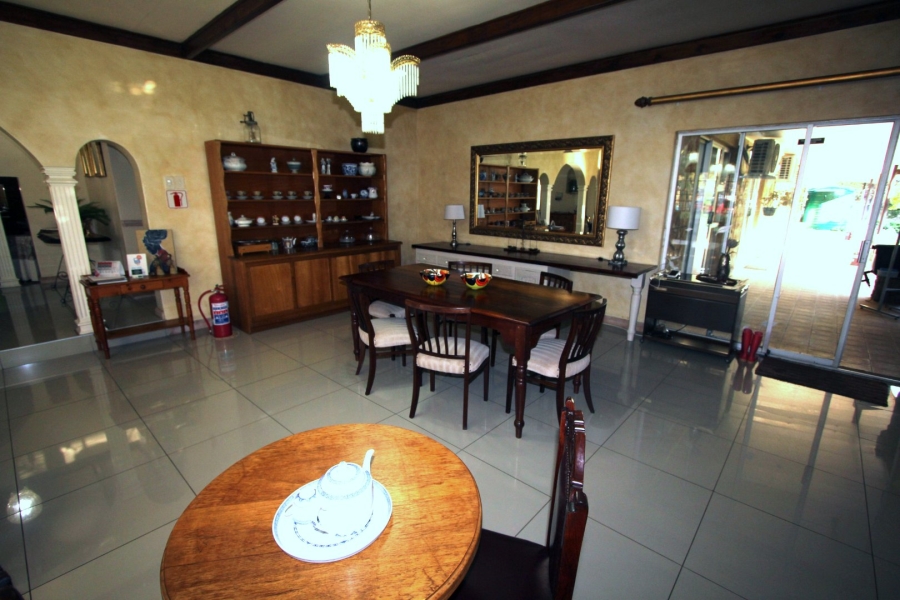 7 Bedroom Property for Sale in Jim Fouchepark Free State